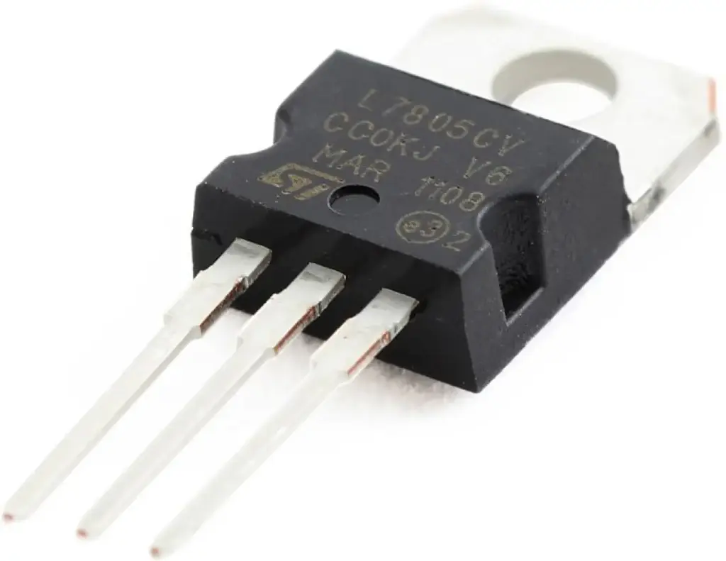 7805 Voltage Regulator IC